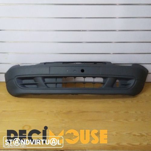 Para-choques Renault Twingo modelo: 1993 até 1998 novo