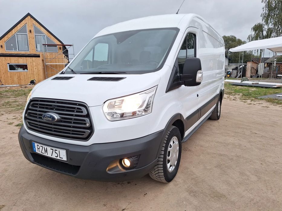 Ford Transit L3H2  2.0 CDTI 130 km 54 700 netto F-VAT 23%
