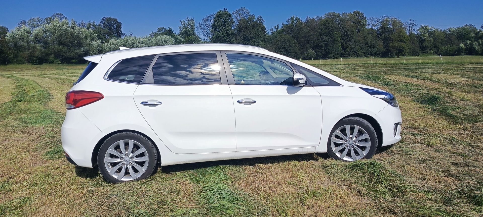 Kia Carens CDRI 1,7 -7 osob