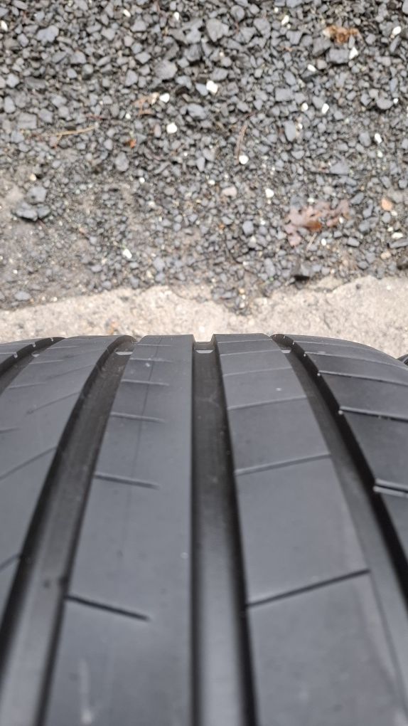 Bridgestone 285/35 R22 Turanza 2023