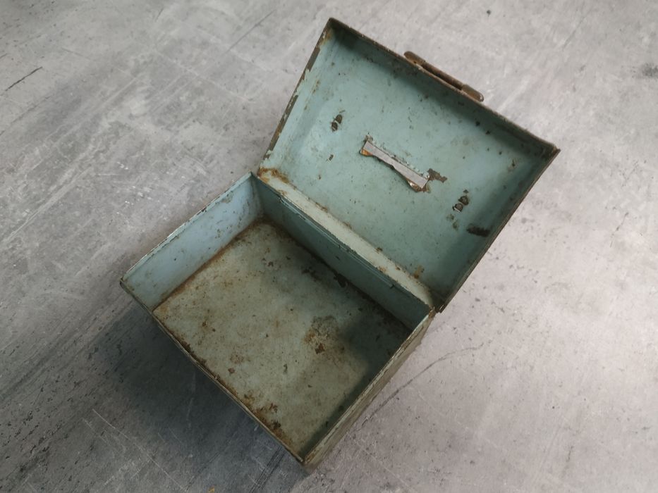 Sprzedam skarbonkę PRL