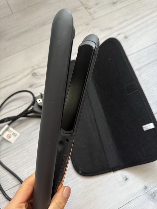 Випрямляч для волосся Babyliss Smooth Pro 235