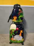 Conjunto mala e mochila de viagem criança.
