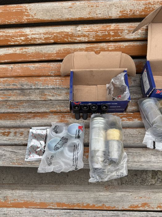 РМК направляючих і пильників супорту meritor 3523 man volvo renault