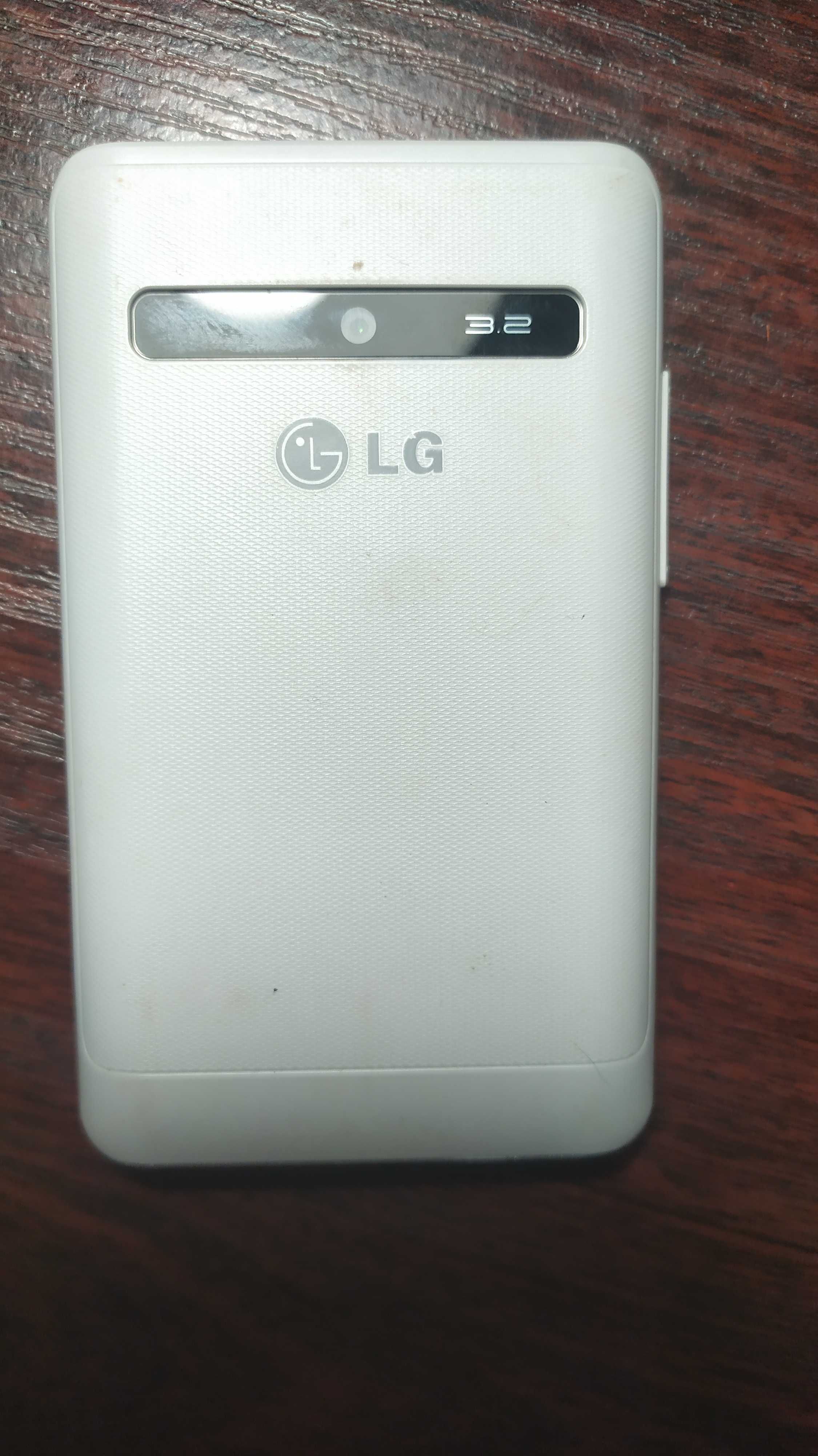 Продам телефон LG-E405