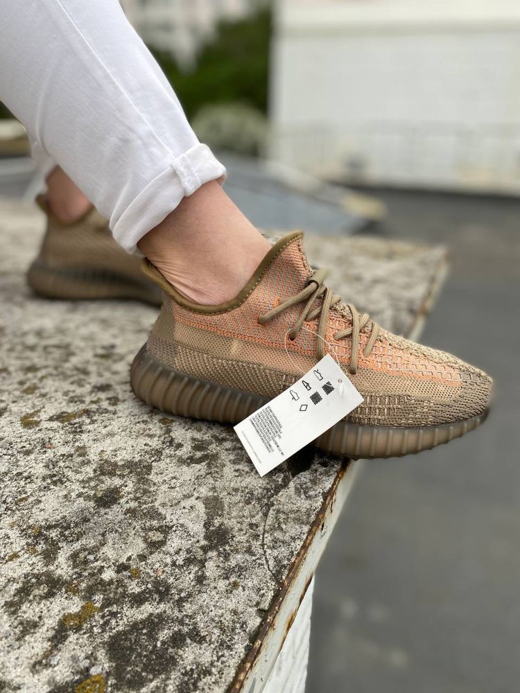 Sneakersy Yeezy Boost 350 v2 sand