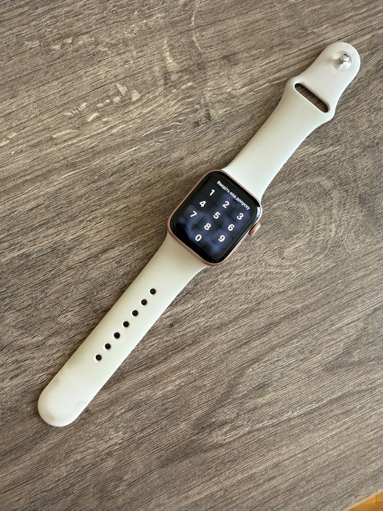 Apple Watch SE 40mm