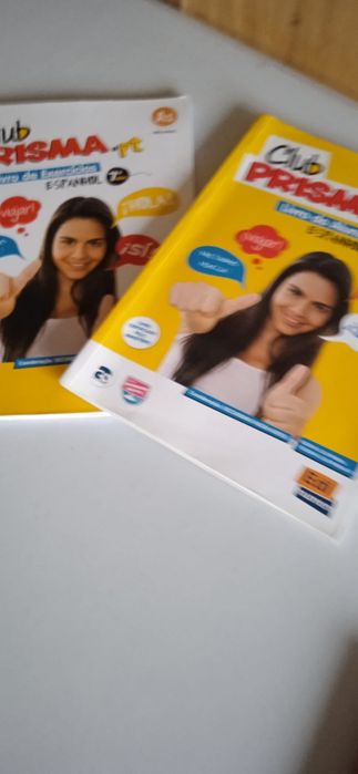 Bomba de extração de leite manual+Club Prisma A1
Manual e caderno de a