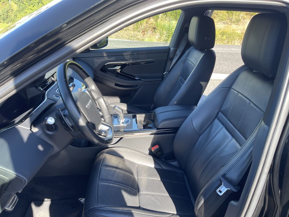 Land Rover Evoque P150D AWD R-Dynamic S