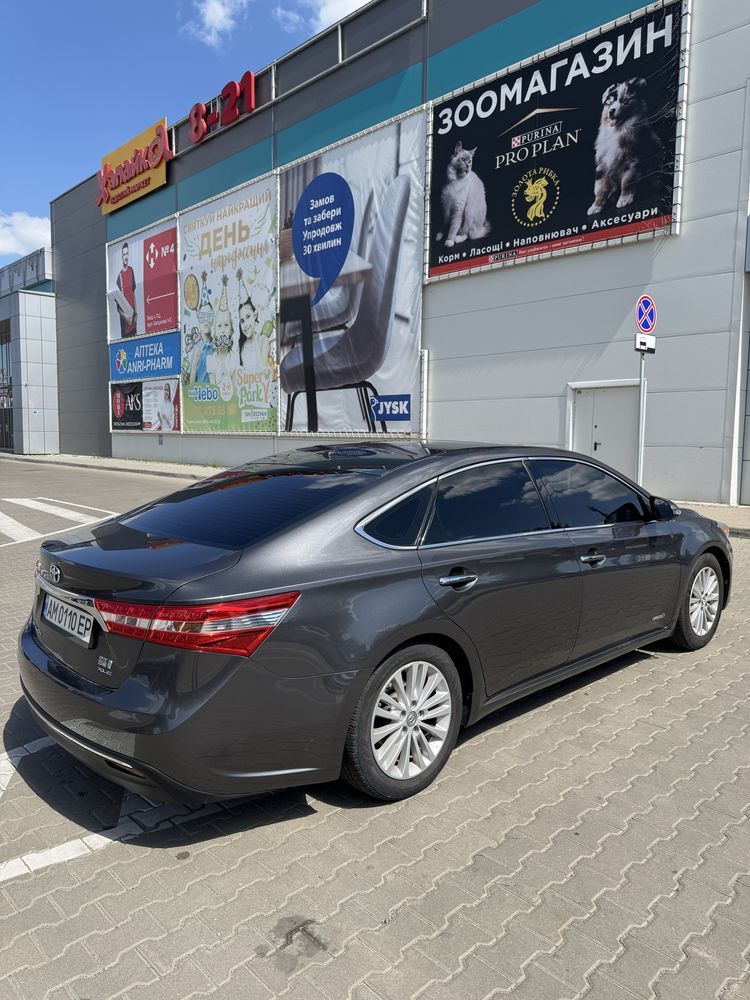 Продам Toyota Avalon