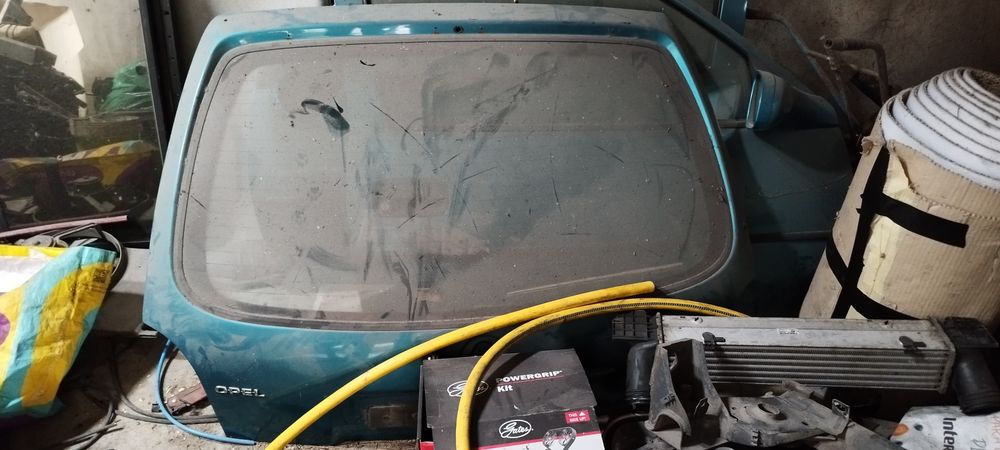 Vendo peças corsa b