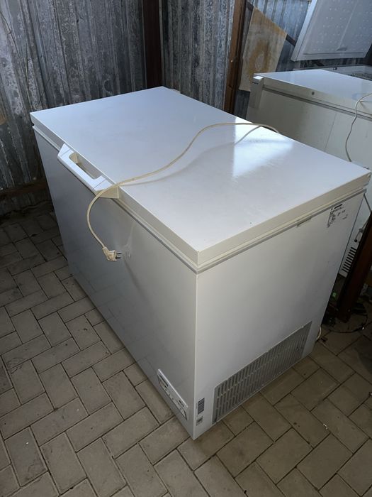 Zamrażarka klapowa Liebherr - 253 litrów