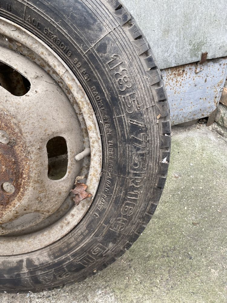 Продається гума з дісками на Газель 185/75R16 стан як нова ,