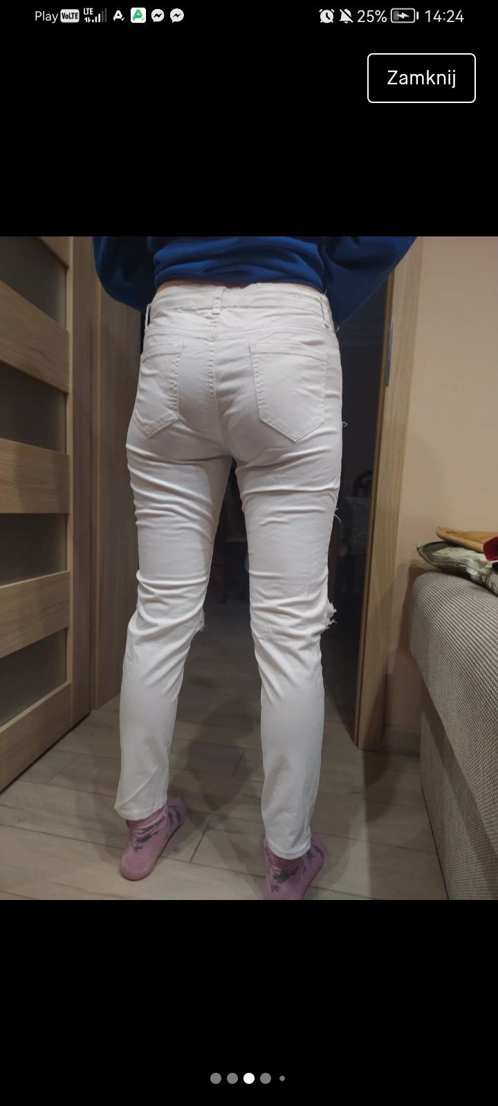 Białe spodnie z siatką