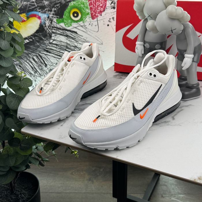 Нові кросівки Nike Air Max 48.5 розмір 1641