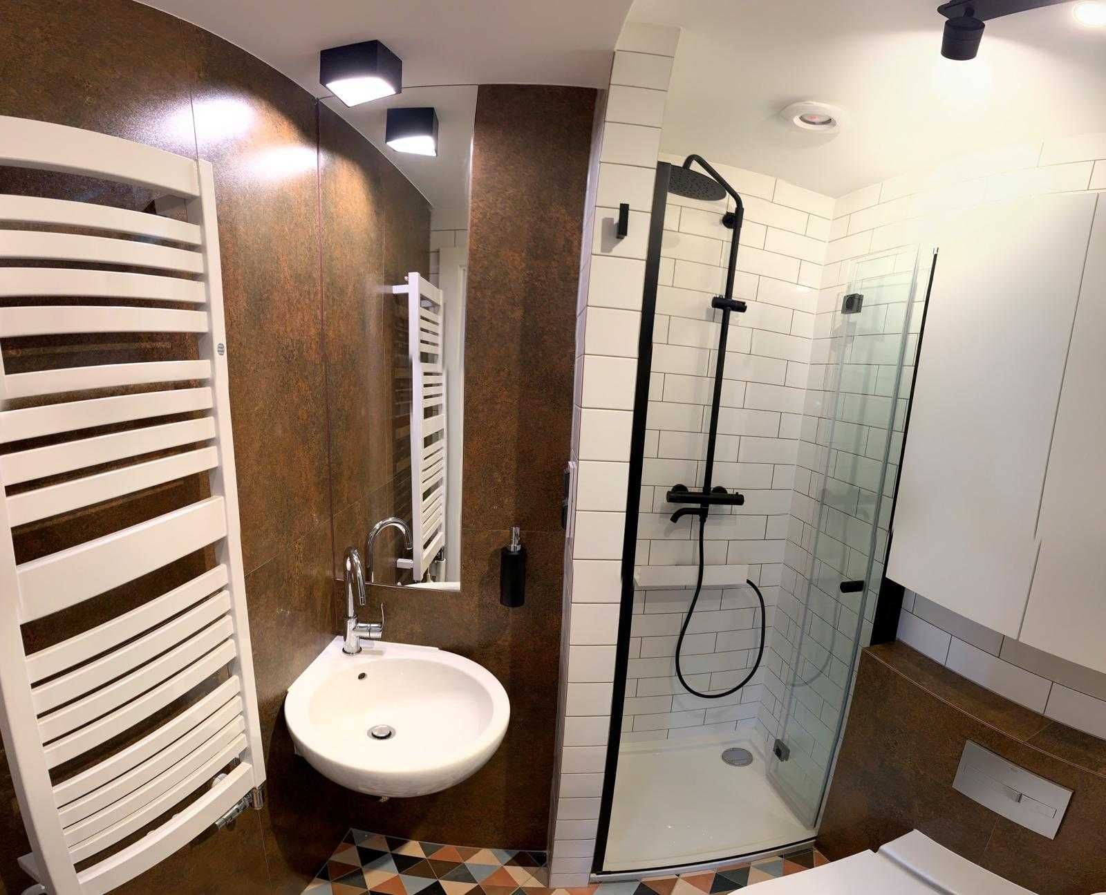 Kawalerka 32m2 w centrum Trzcianki z wiatą garażową, rowerową, piwnicą