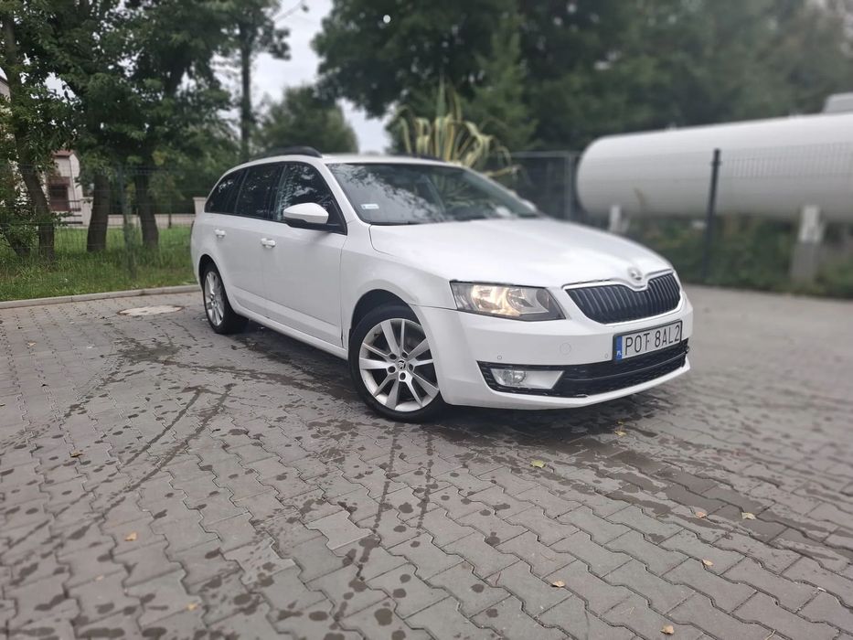 Skoda Octavia Skoda Octavia ŠKODA OCTAVIA III 2.0 TDI 110 kW | Automat DSG | Kombi |