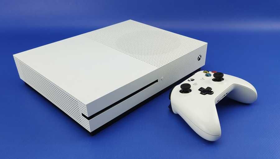 Приставка Xbox ONE S 1TB