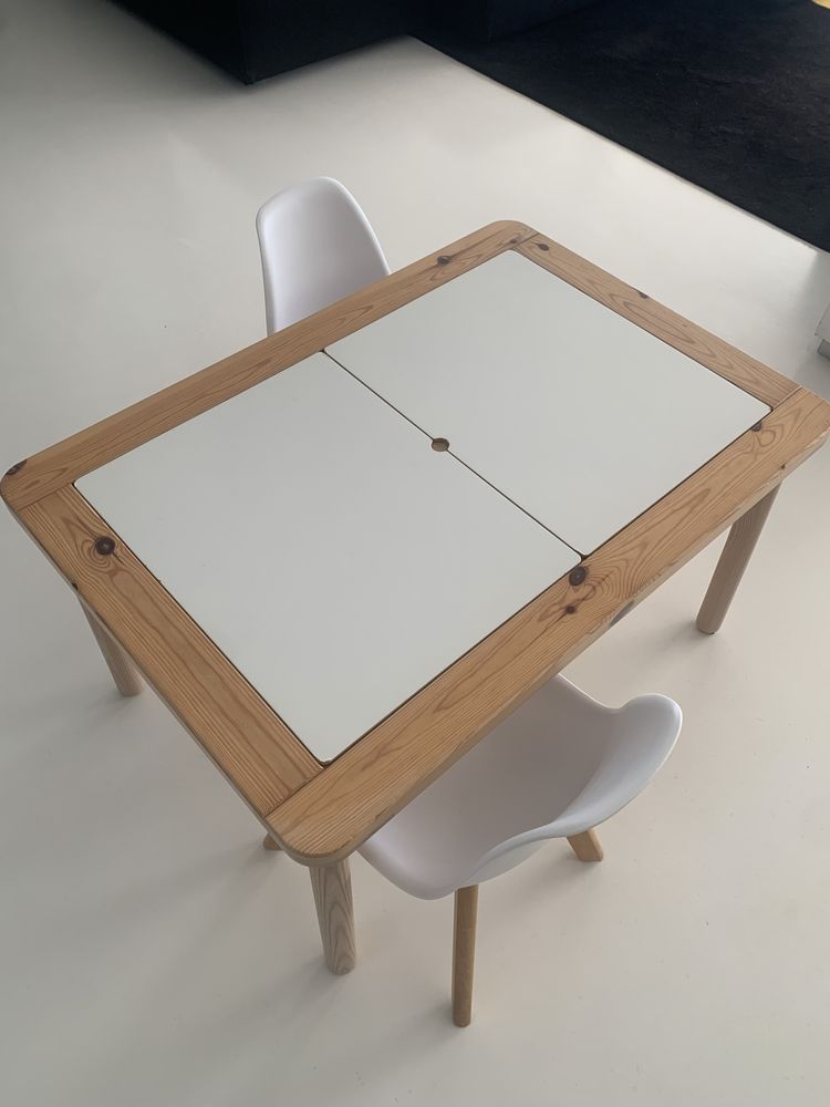 Mesa infantil ikea FLISAT