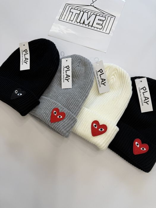 Play Comme des Garcons шапка / плей кдг з сердечком