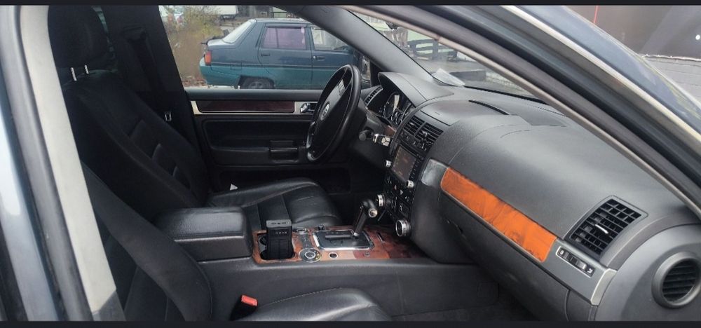 Кросовер Volkswagen Touareg( ОБМІН )(ПРОДАЖ)