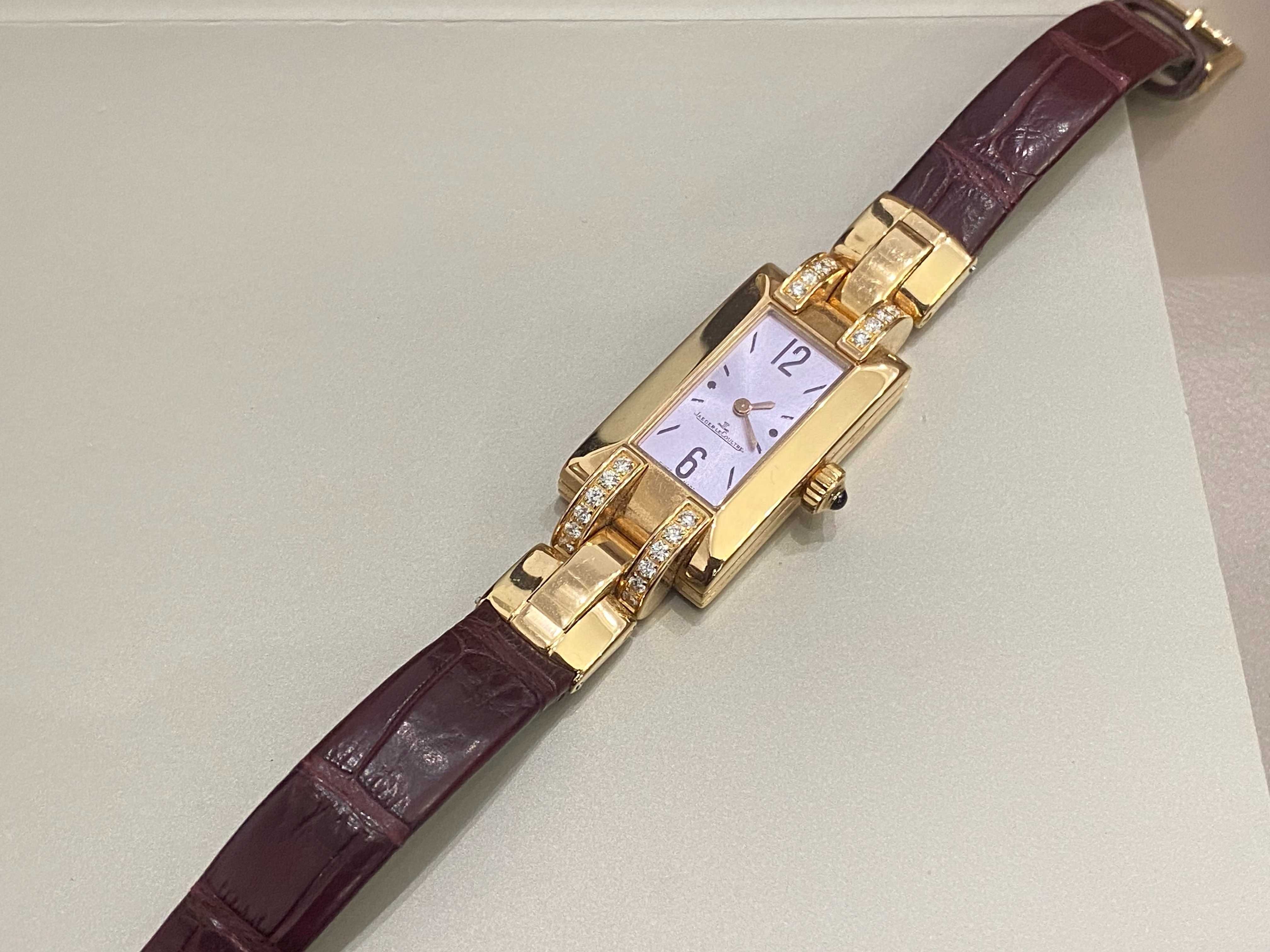 Jaeger-LeCoultre ideale золотий жіночий годинник