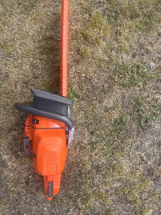 Pilarka Husqvarna 562 mark II