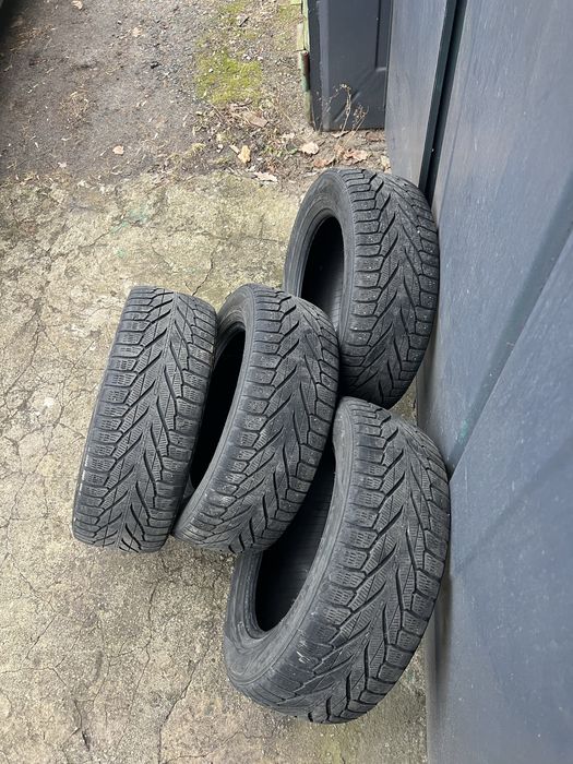 Nokian Hakkapelliitta R2 SUV 225/60/17 XL 103L