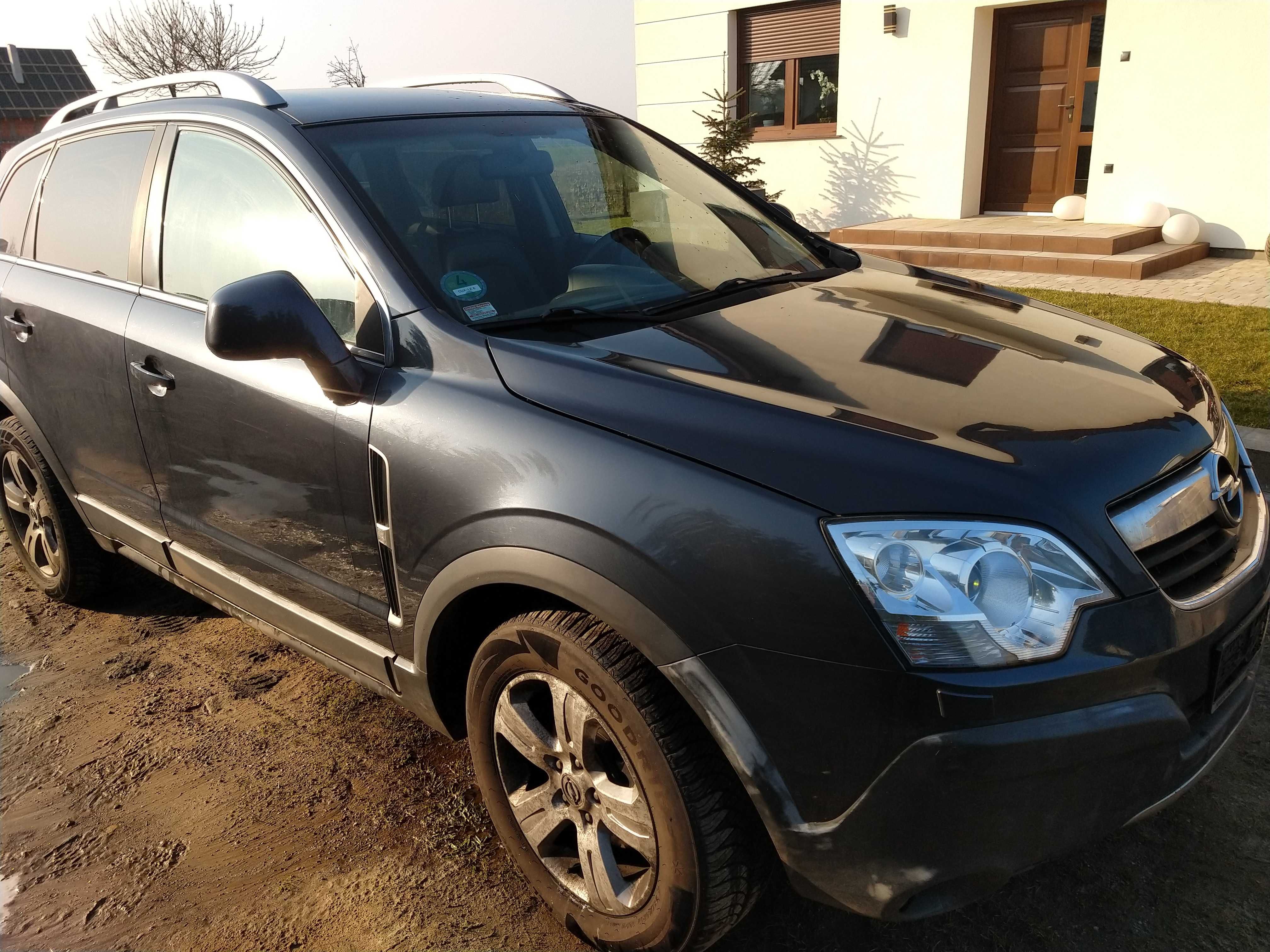 Opel Antara 4x4 benzyna