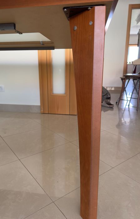 Mesa de jantar - cerejeira