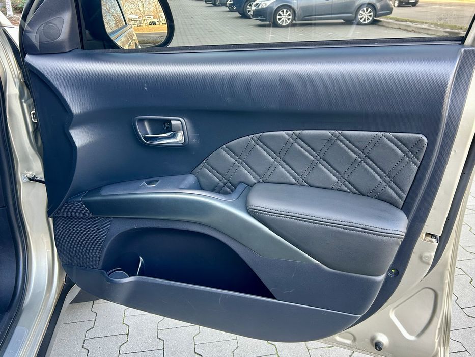 Аутлендер XL 2.4 4WD