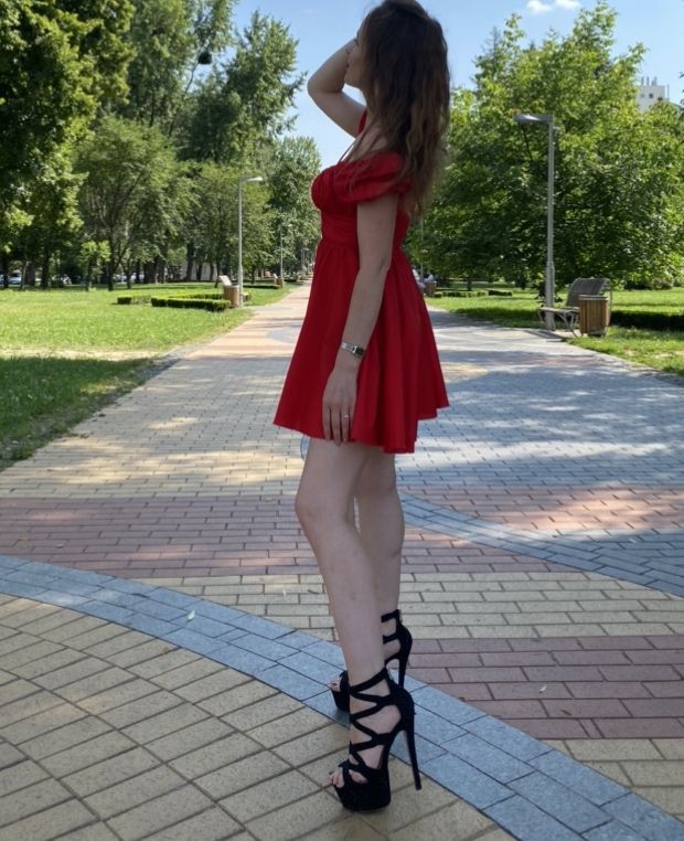 Новые  платья в двух цветах