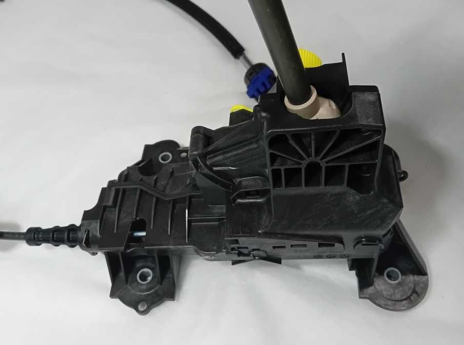Mechanizm włączania biegów BMW Seria: 2' F45 F46 X1 X2 nr. mag 1/426