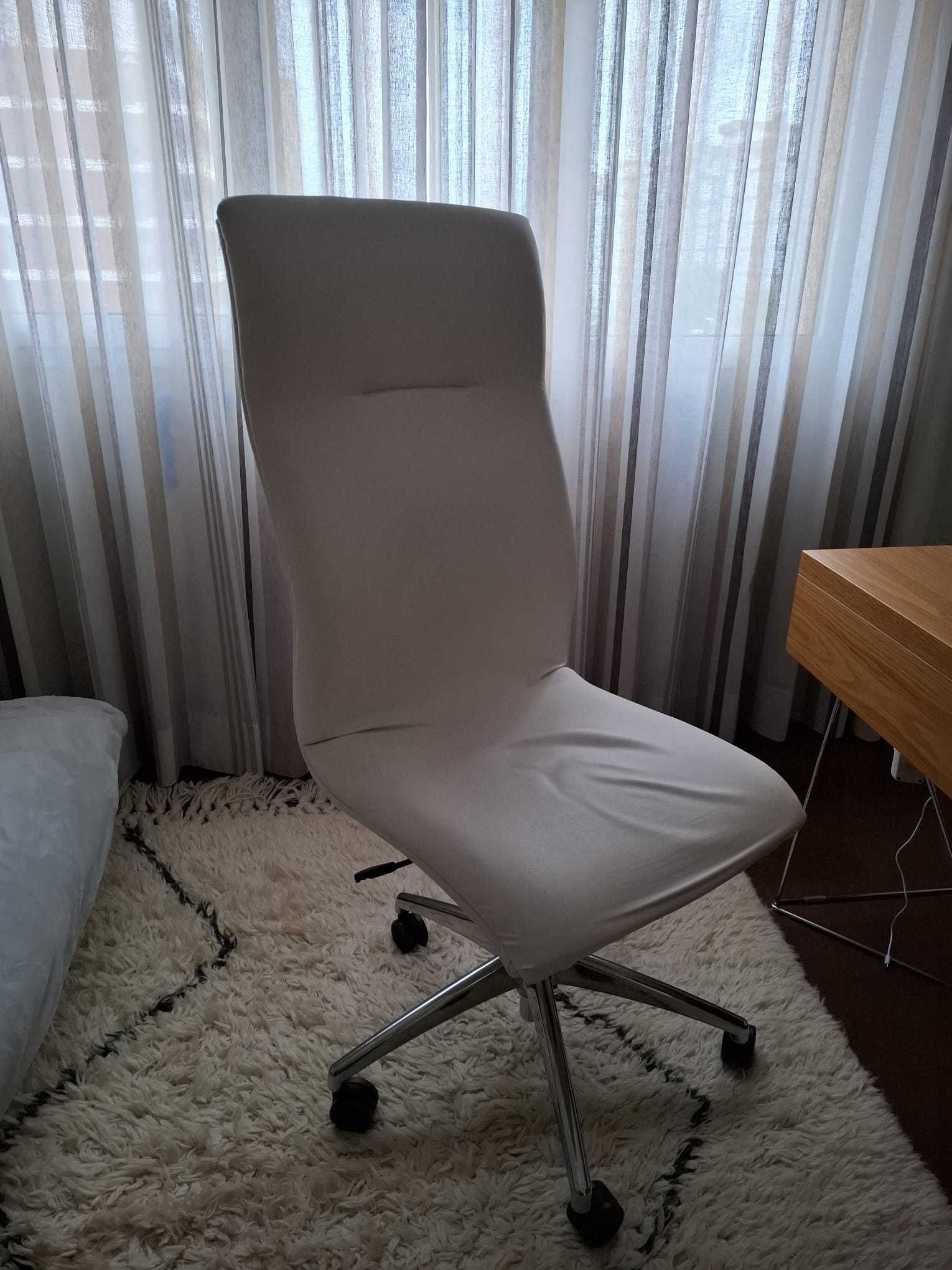 Cadeira de Escritório ANIBAL