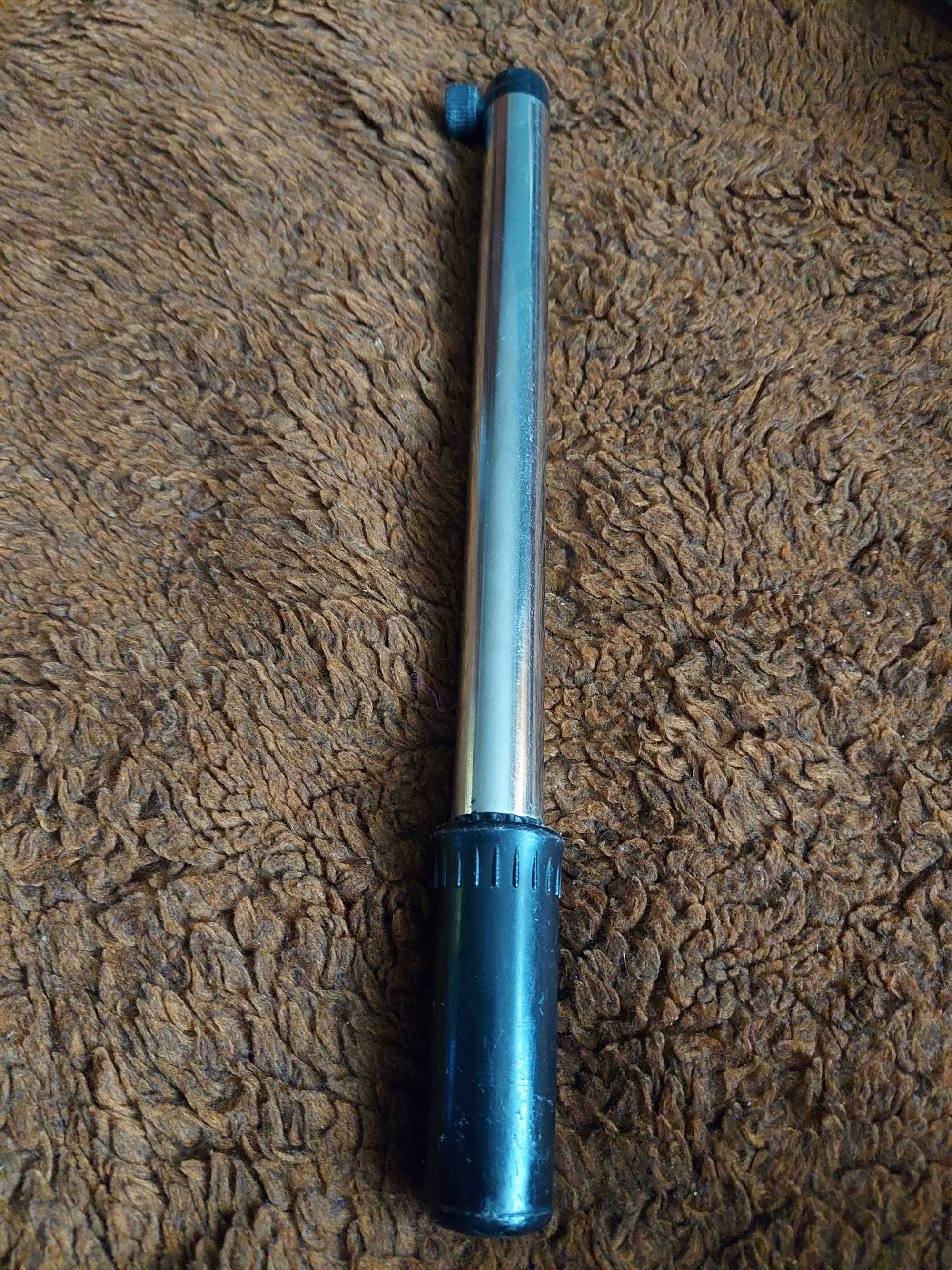 Pompka  prl Romet , ogar motorynka 32cm