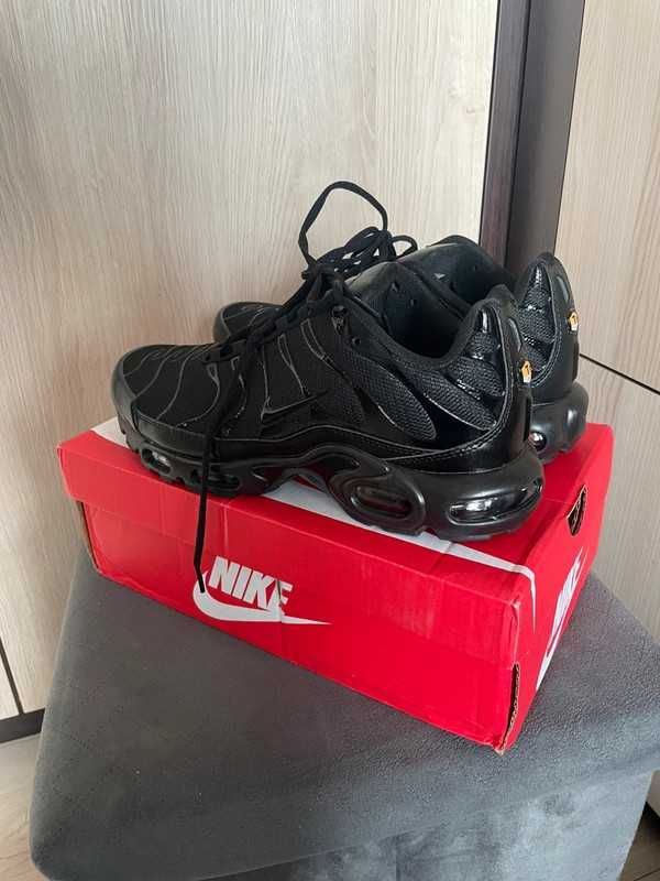 czarny^mądrość^NikeMaxTN^UnisexTrampki Roz.41.5