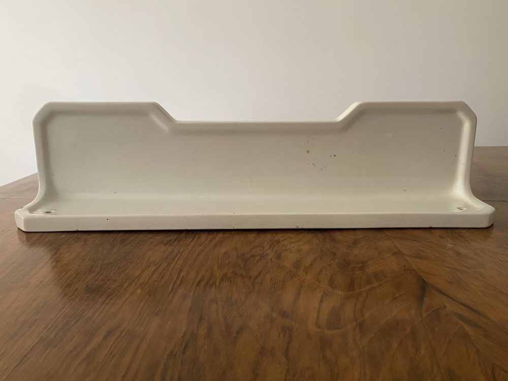 Prateleira de casa de banho faiança fábrica de Sacavém