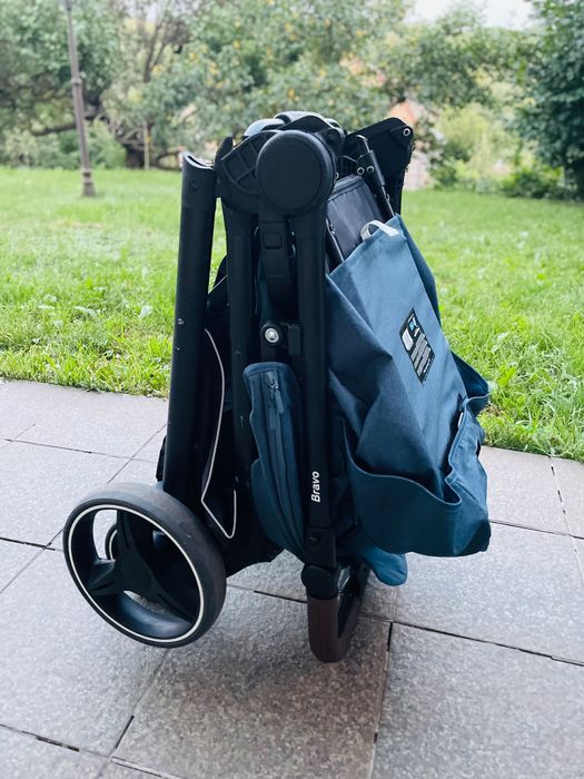 Коляска прогулянкова Carrello Bravo