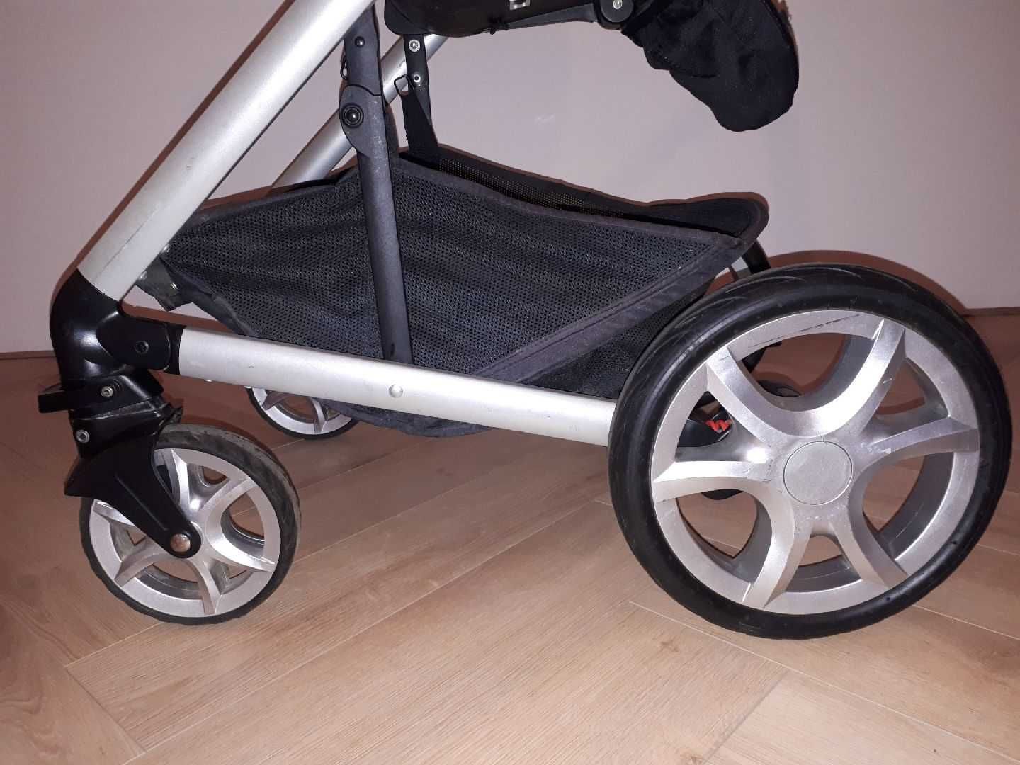 Wózek dziecięcy spacerowy Joie