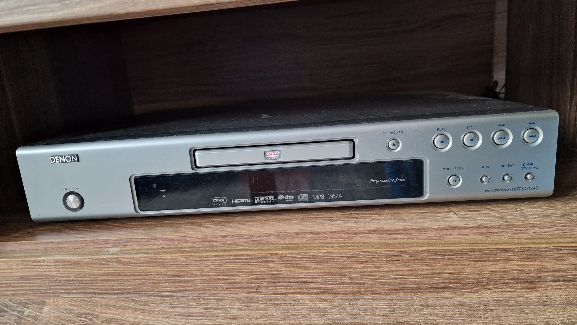 Amplituner denon avr-1306 plus dvd denon dvd-1740