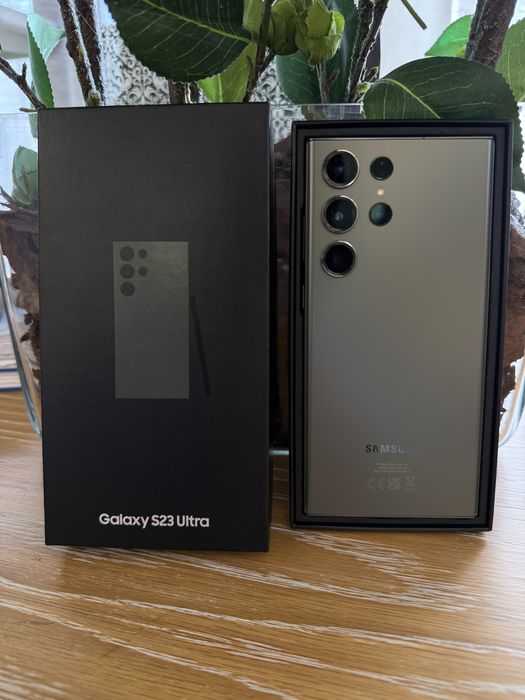 Samsung Galaxy S23 Ultra 256GB – Como Novo!