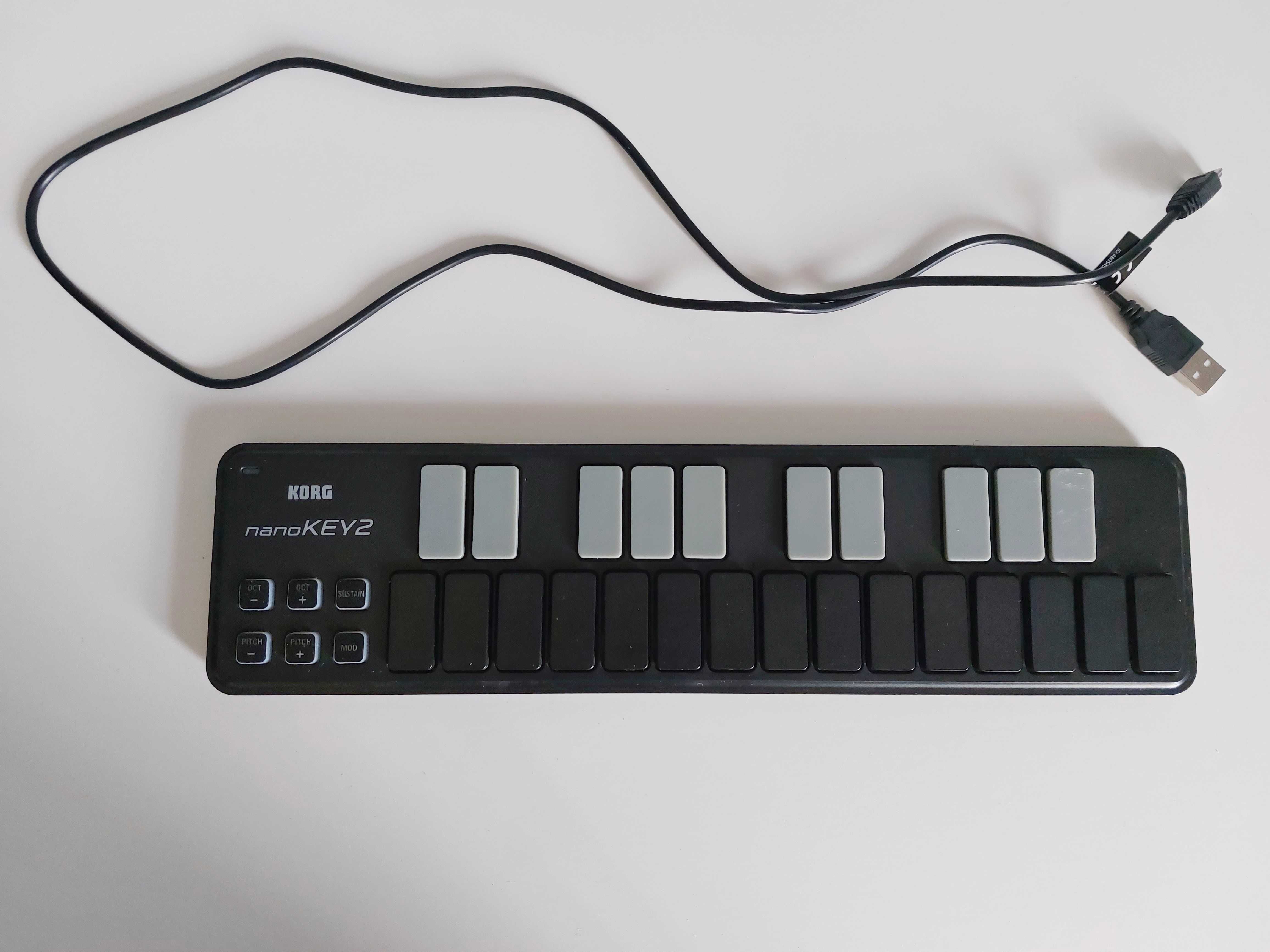 Korg nanoKEY 2 BK - kontroler MIDI USB, stan idealny