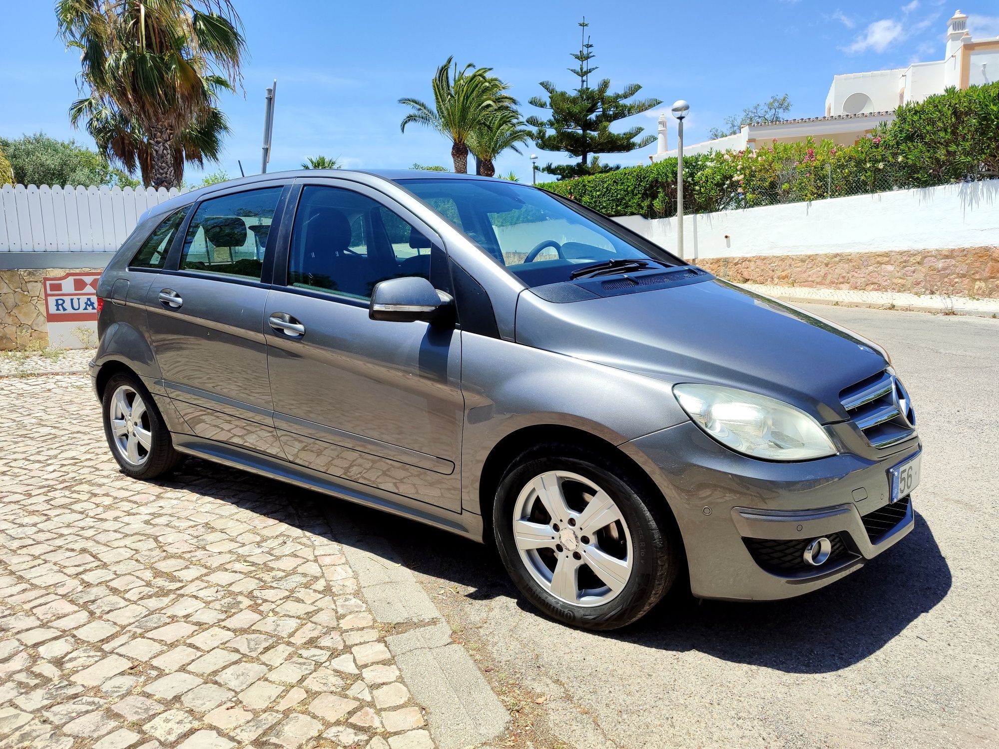 Mercedes-Benz B 180 2.0 CDi Avantgarde