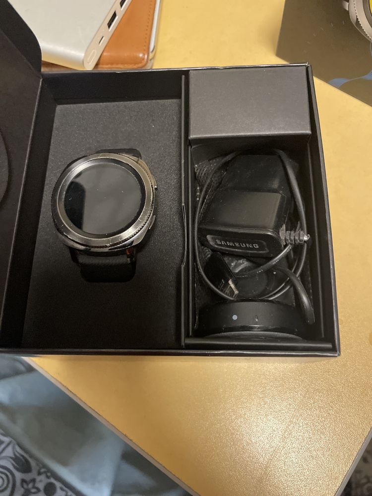 Smart watch умные часы Samsung Gear Sport