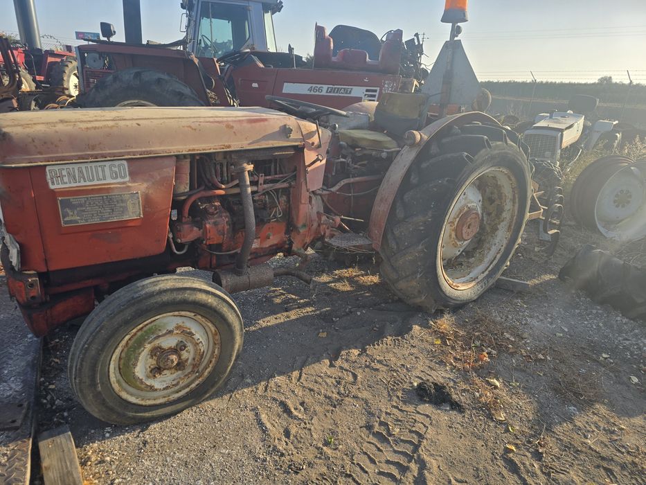 Trator Renault 60 para peças