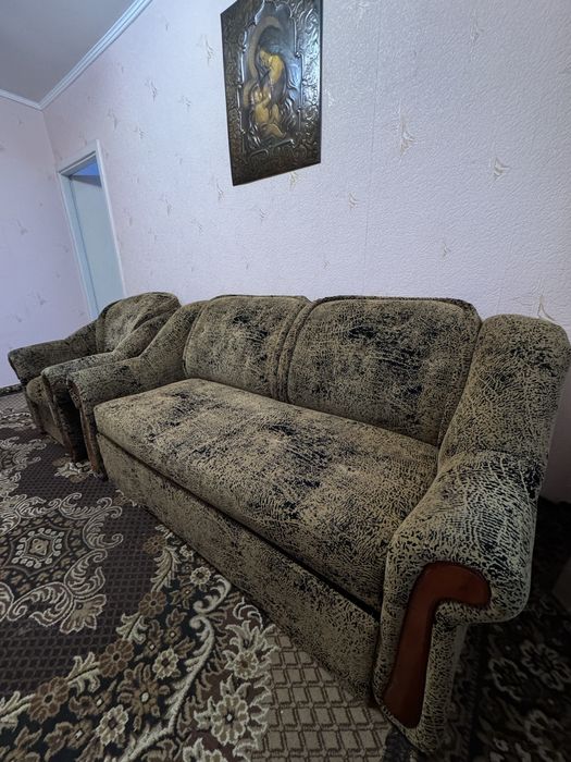 Розкладний диван + крісло