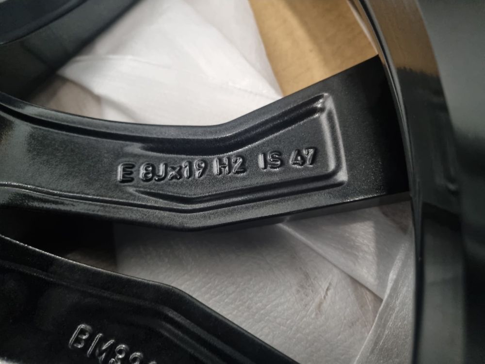 NOWE ORYGINALNE felgi BMW X1 F48 X2 F39 M715 19" M Pakiet