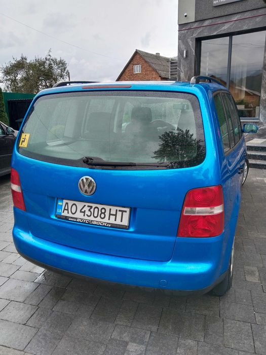 Продам Volkswagen Touran 2004 1,9D