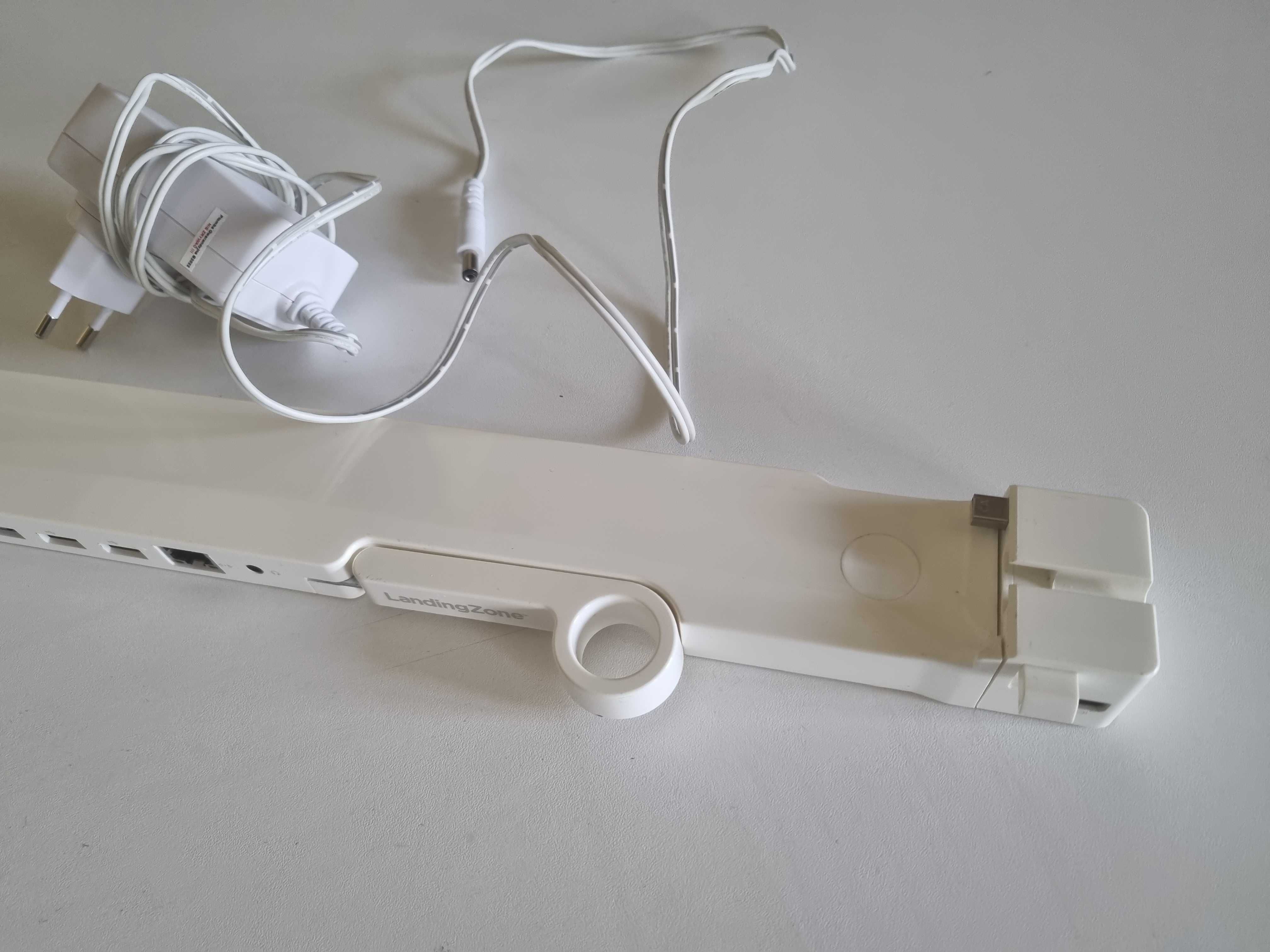 Stacja dokujaca do MacBook Pro 15”