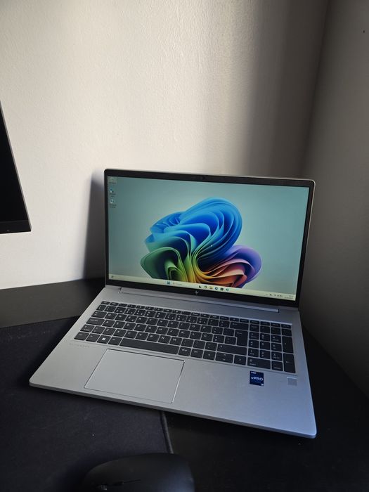 HP EliteBook 650 G10 – i5 13ª Gen / 16GB / 512GB SSD